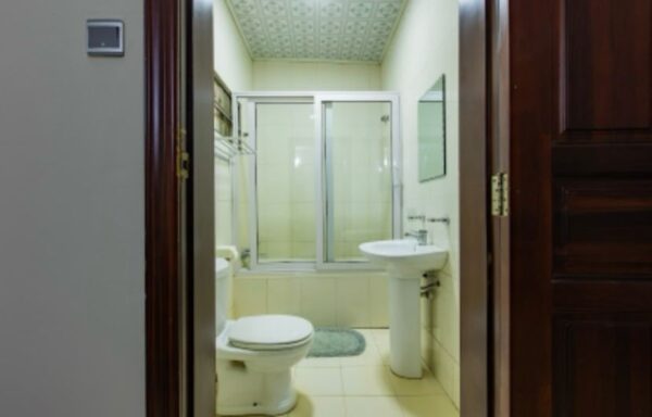 2 Bedroom Apartment/ Per day - Image 6